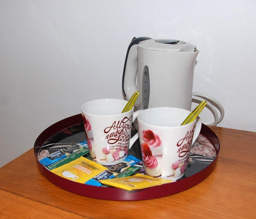 Bed and Breakfast Le Pont De La Loire Bourbon-Lancy Exterior foto