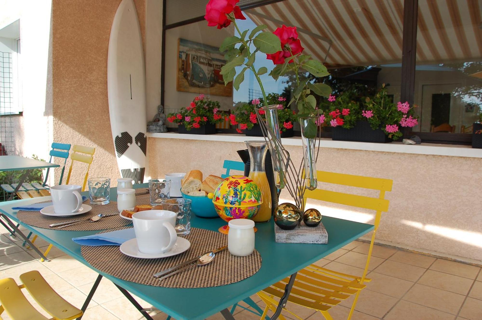Bed and Breakfast Le Pont De La Loire Bourbon-Lancy Exterior foto