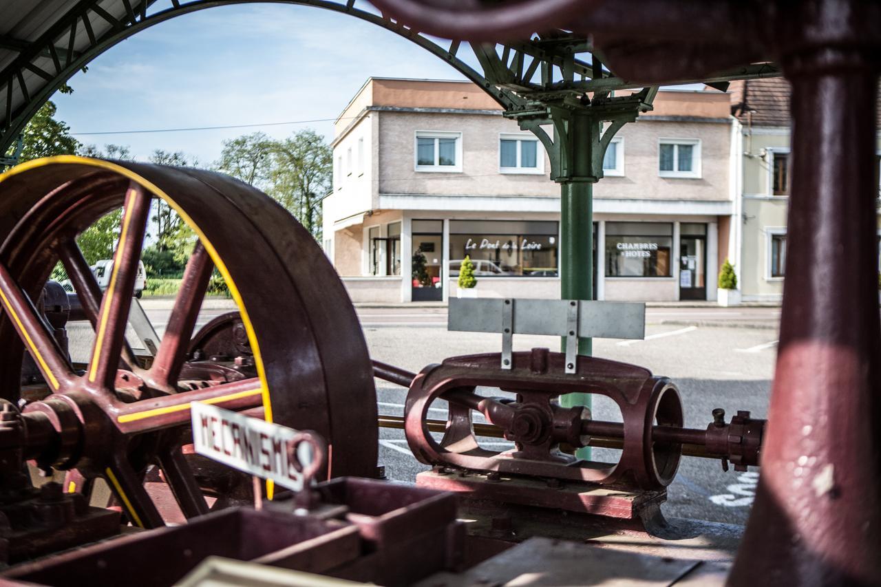Bed and Breakfast Le Pont De La Loire Bourbon-Lancy Exterior foto