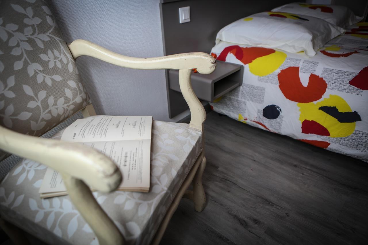 Bed and Breakfast Le Pont De La Loire Bourbon-Lancy Exterior foto